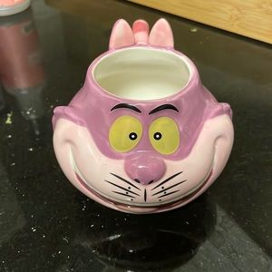 DISNEY Alice in Wonderland Cheshire Cat Mug